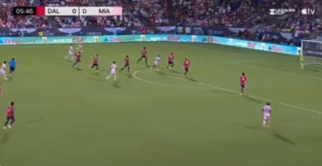 Messi Alba - Bóng Đá