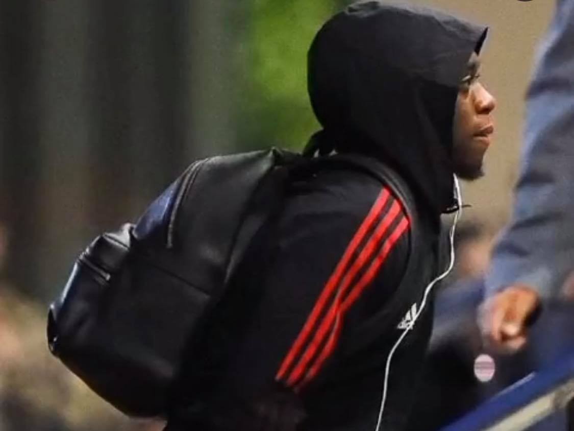 Luke Shaw included but Lingard excluded in Manchester United squad for Everton clash - Bóng Đá