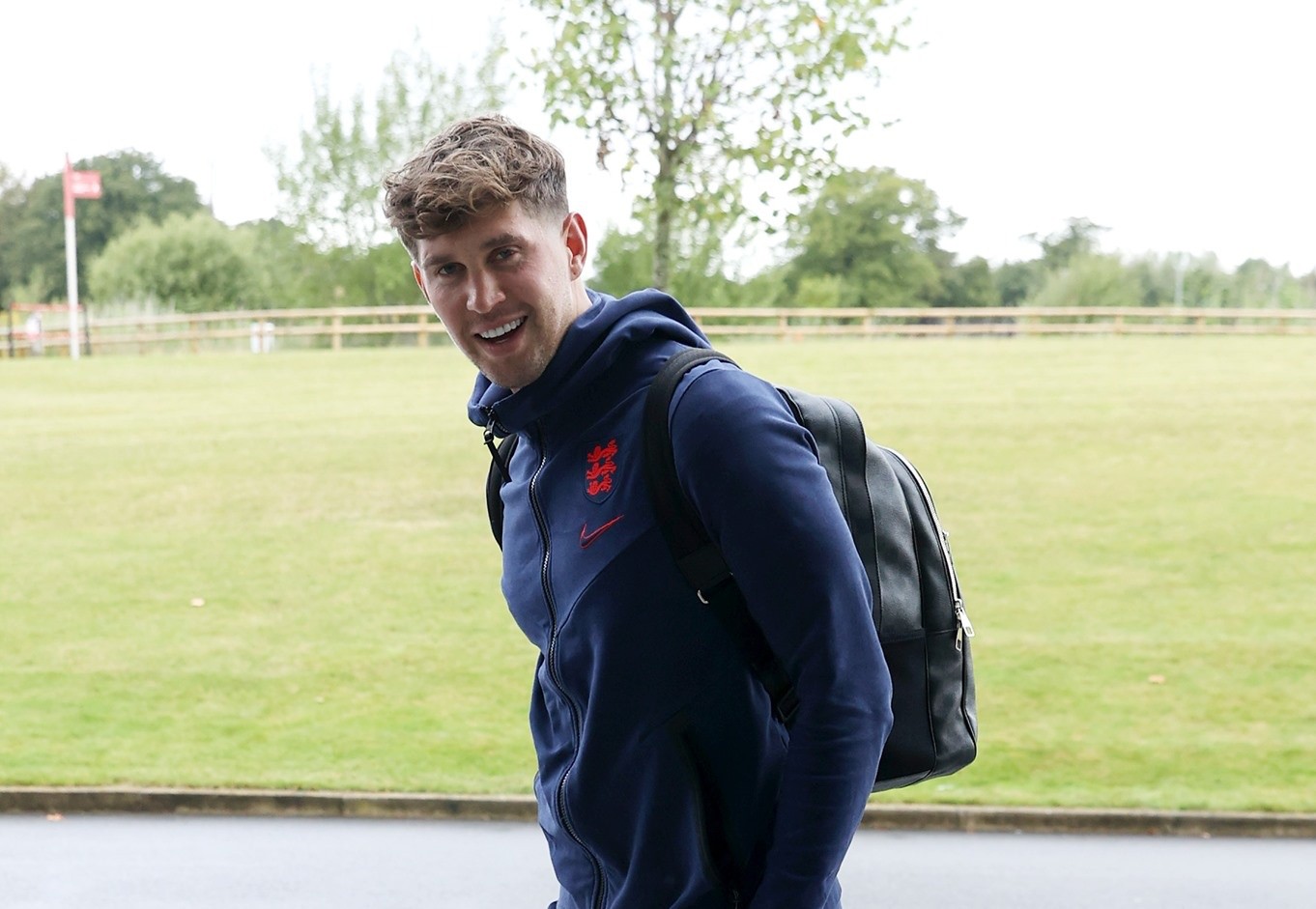 Jadon Sancho cười tươi khi tuyển Anh hội quân - Bóng Đá