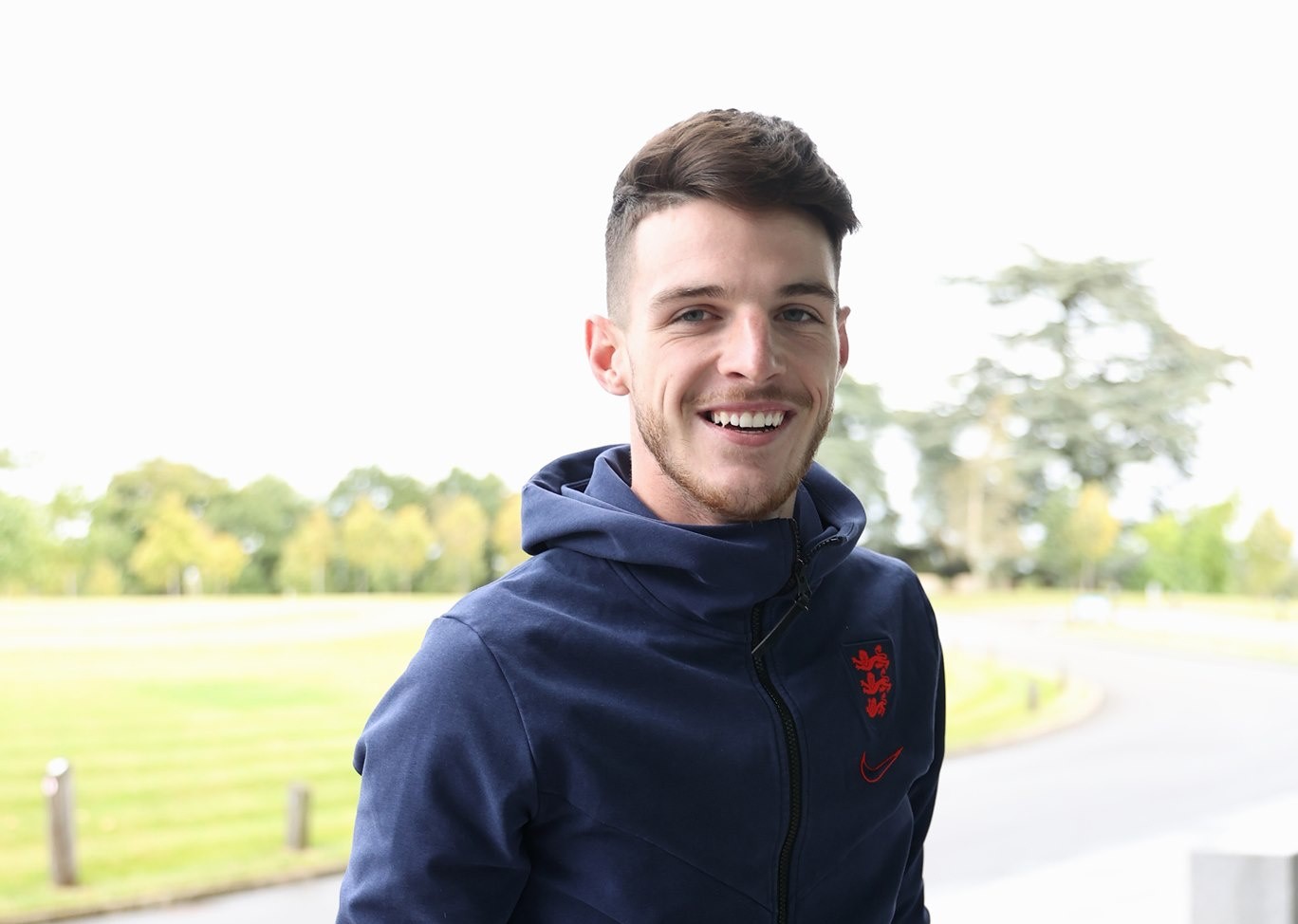 Jadon Sancho cười tươi khi tuyển Anh hội quân - Bóng Đá