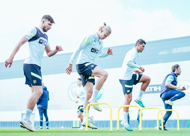 Man City tập - Bóng Đá