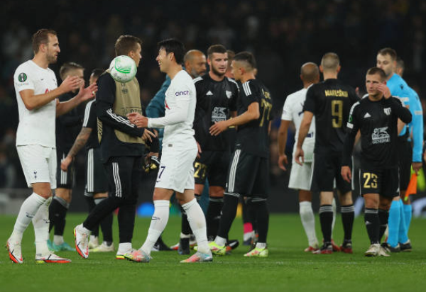 Kane nã hat-trick trong ngày Tottenham vùi dập đại diện đến từ Slovenia - Bóng Đá