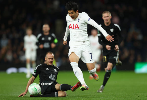 Kane nã hat-trick trong ngày Tottenham vùi dập đại diện đến từ Slovenia - Bóng Đá