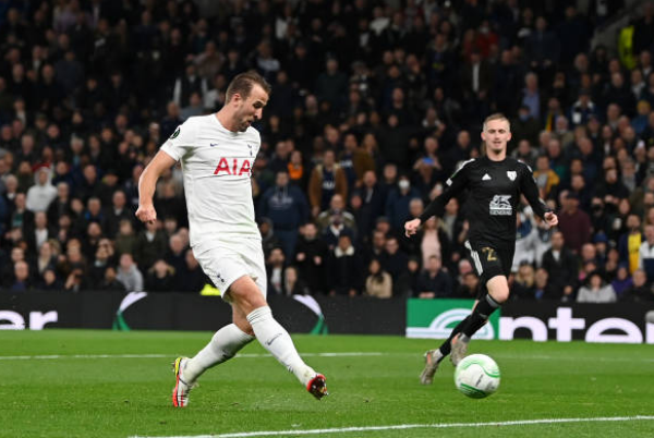 Kane nã hat-trick trong ngày Tottenham vùi dập đại diện đến từ Slovenia - Bóng Đá