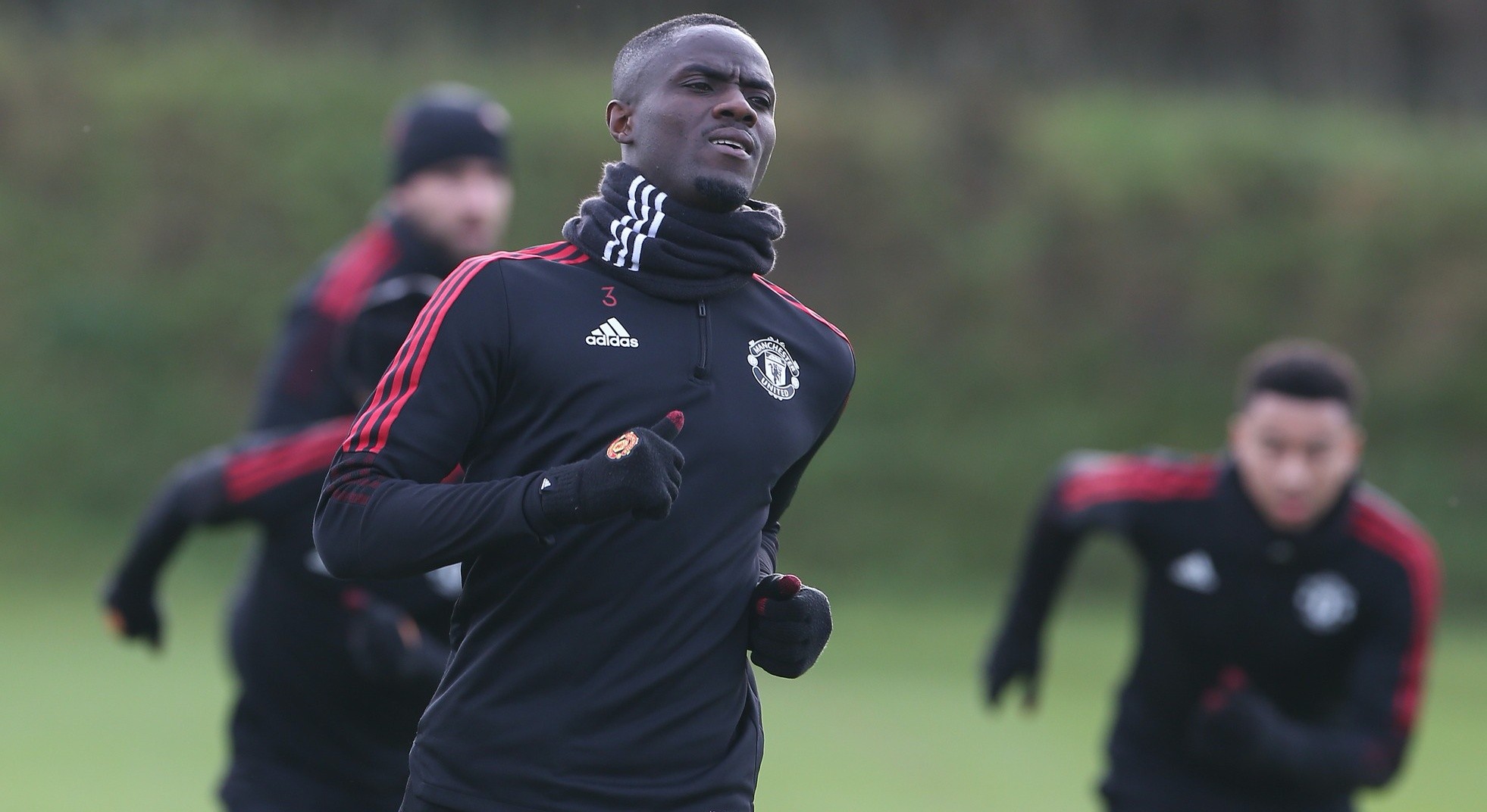 Bất ngờ Martial, Van de Beek  - Bóng Đá