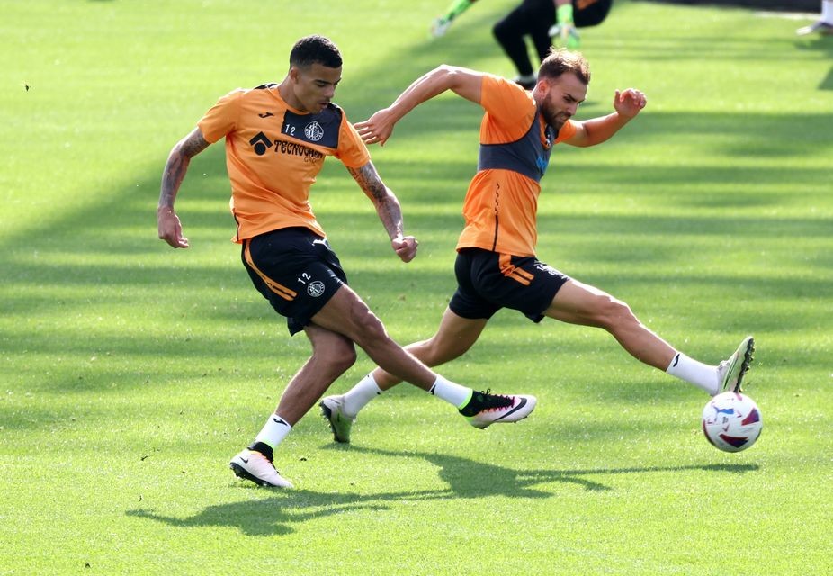 Greenwood gây choáng, liên tục xử lý đẳng cấp ở CLB mới - Bóng Đá