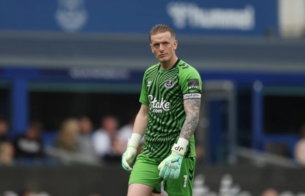 Everton identify Jordan Pickford replacement with cut price transfer clause as Man Utd opt to replace De Gea - Bóng Đá