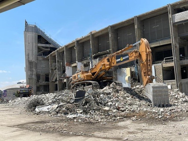 Inside amazing super box with nightclub and huge bar at new Real Madrid stadium after near £1bn renovation - Bóng Đá