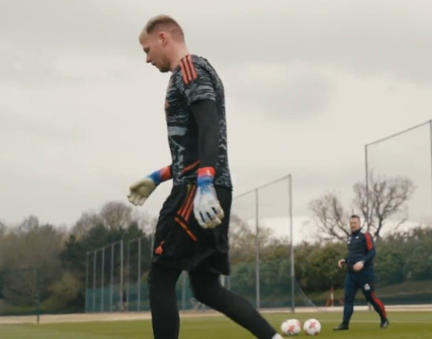 Arsenal tập luyện - Bóng Đá