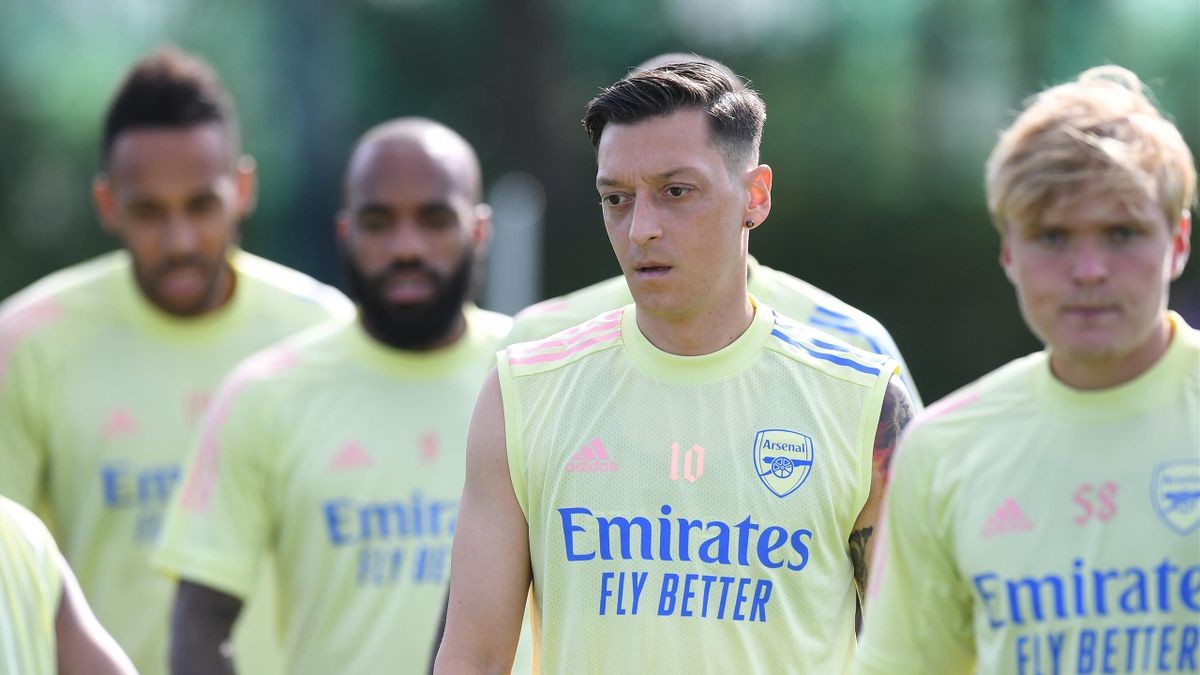 Người hùng bị hắt hủi đã đúng khi rời bỏ 