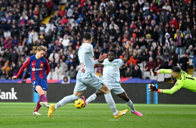 Hủy diệt Getafe, Barca tạm thời vươn lên ngôi nhì bảng - Bóng Đá