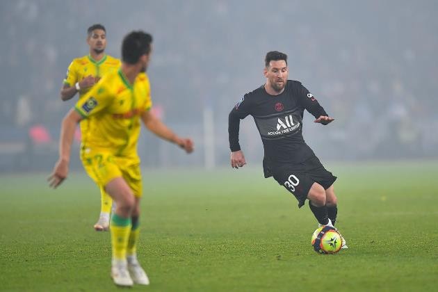 Messi ghi bàn thắng đầu tiên ở Ligue 1 - Bóng Đá