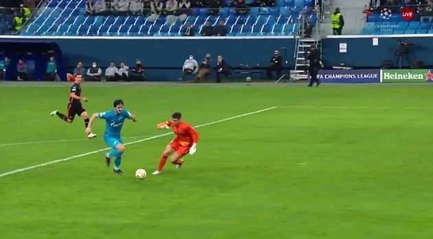 Siêu phẩm volley, Chelsea mất tiếp ngôi đầu bảng Champions League - Bóng Đá