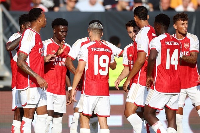 ảnh review trận Arsenal - Bóng Đá