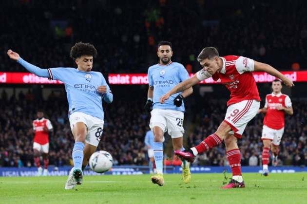 Bellingham cứu nguy Real Madrid phút cuối - Bóng Đá