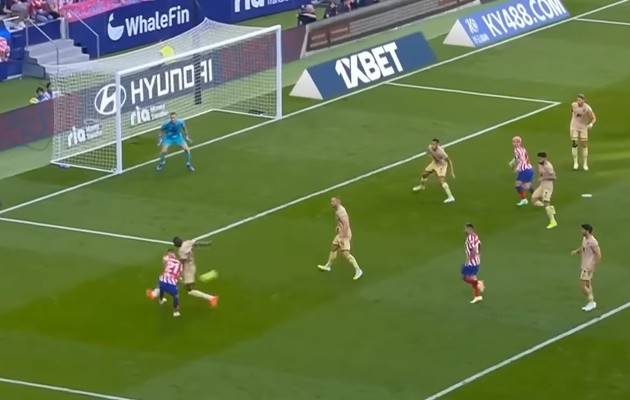 Griezmann gánh còng lưng Atletico Madrid - Bóng Đá