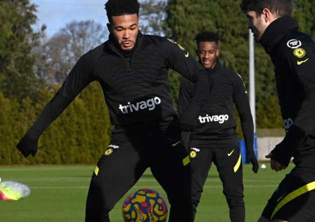 Pháp hội quân - Bóng Đá