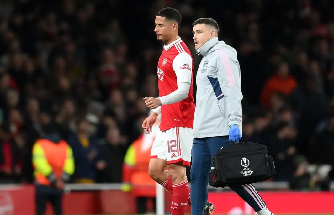  Ten biggest moments in Arsenal's title-race collapse - Bóng Đá