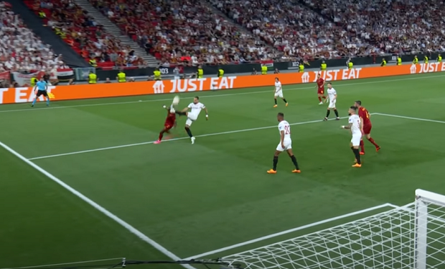 Alisha Lehmann - Bóng Đá