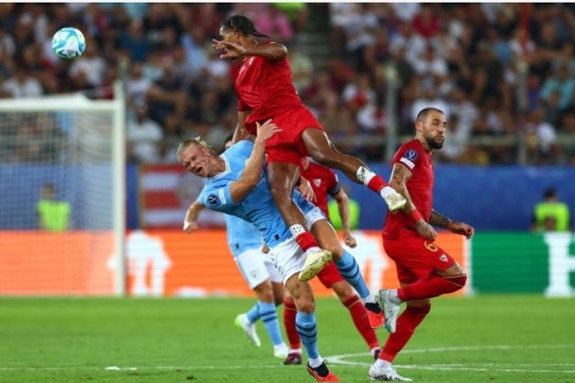 Bất ngờ Erling Haaland - Bóng Đá