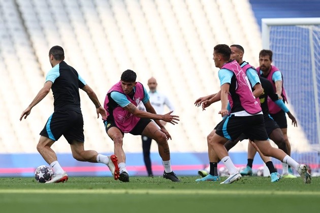 Arsenal have Xavi Simons transfer 'advantage' despite PSG release clause set to become active - Bóng Đá