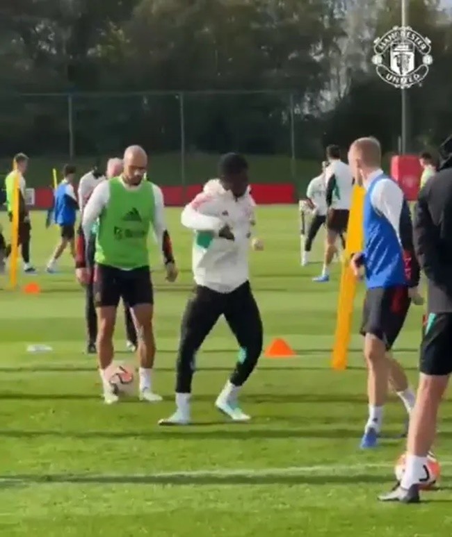 Georgina Rodriguez - Bóng Đá