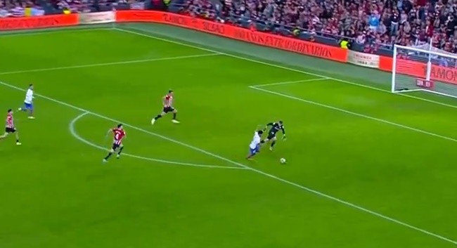 Trên đỉnh xuống vực sâu, Yamal khiến Barca thua muối mặt - Bóng Đá