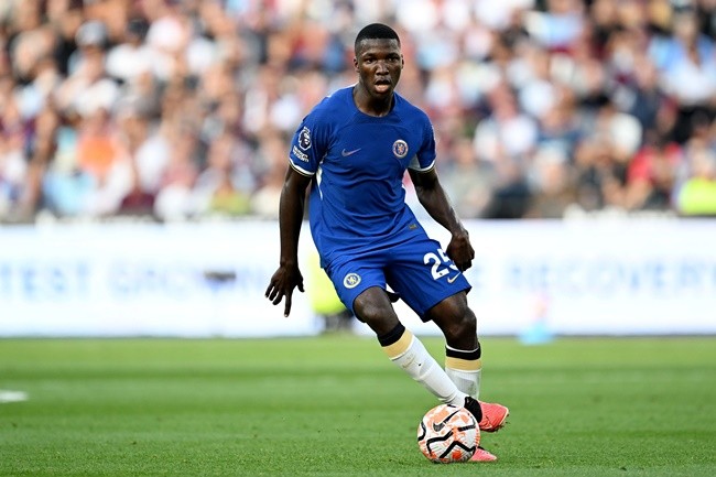 Cuộc đua tiền vệ 100 triệu: Caicedo ngước nhìn Rice và Bellingham - Bóng Đá