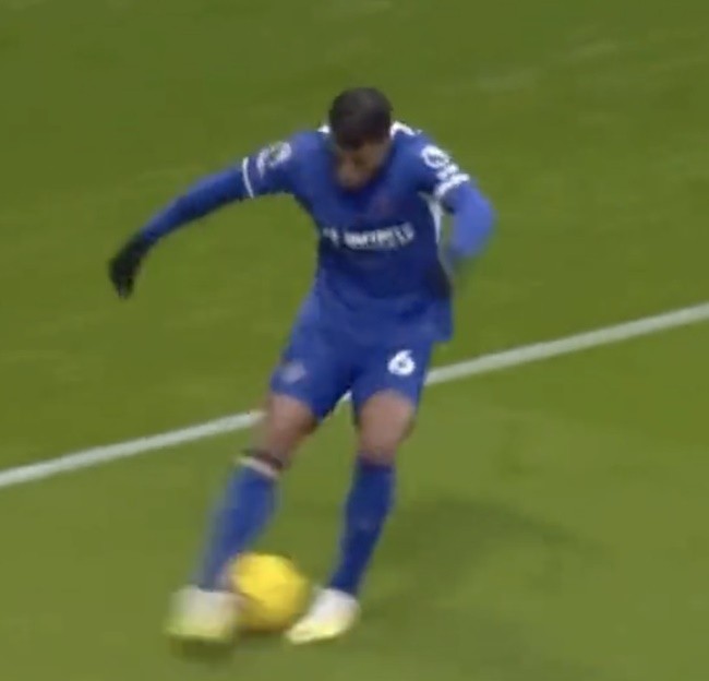 Barcelona 'respond to Man Utd's Mason Greenwood price tag' amid transfer interest - Bóng Đá