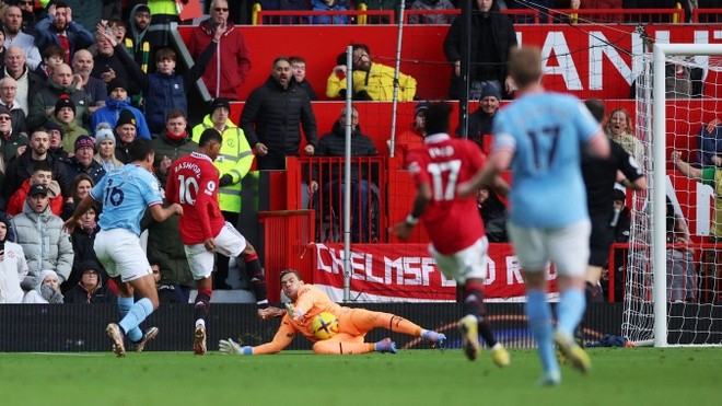 TRỰC TIẾP Man United 0-0 Man City (Hết H1): Rashford vượt qua cả Ederson - Bóng Đá