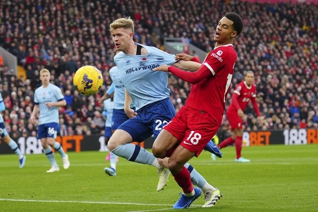 ảnh review trận Liverpool  - Bóng Đá