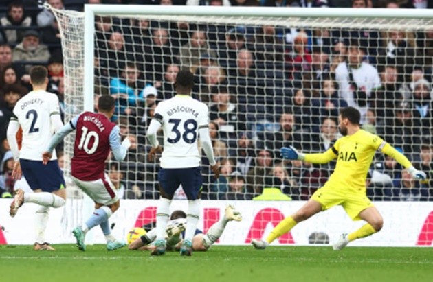 Cesc Fabregas đưa ra dự đoán về chức vô địch của Arsenal và Chelsea - Bóng Đá