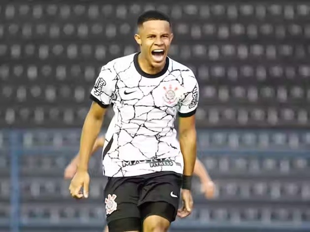 Hành động tục tĩu của Ronaldo - Bóng Đá