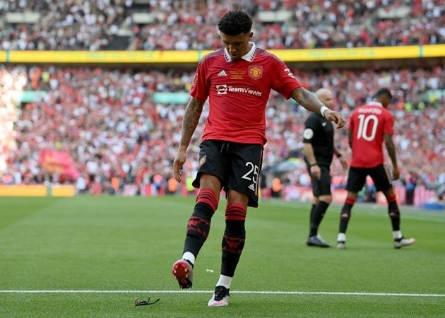 Chỉ cần 30 phút, Ten Hag đã biết phải làm gì với Sancho - Bóng Đá