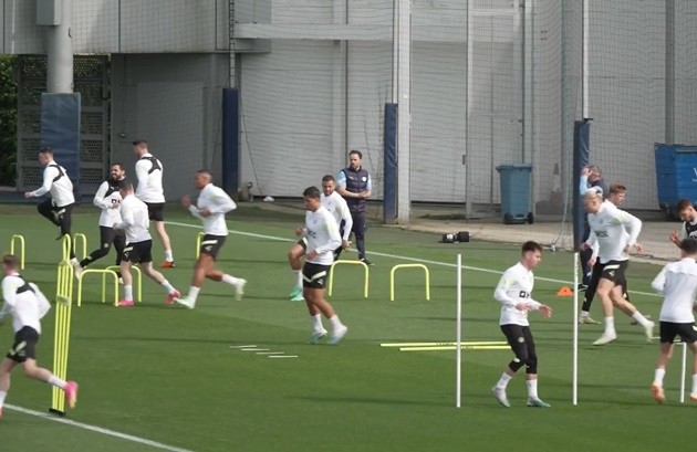 Man City tập - Bóng Đá