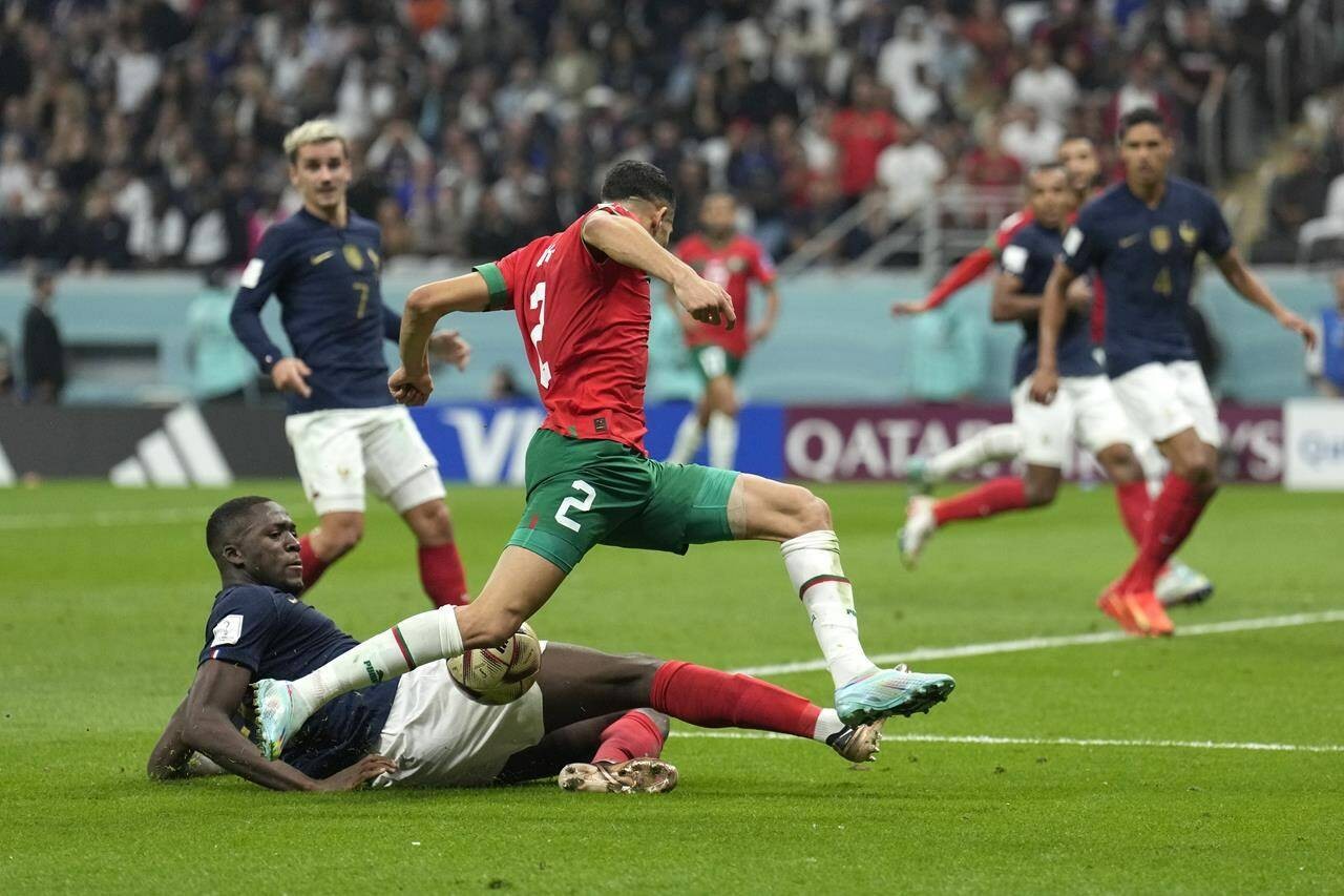 Griezmann và hình ảnh kinh dị đưa Pháp vào chung kết - Bóng Đá