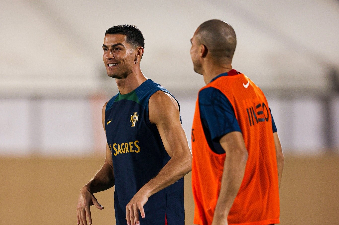Thái độ của Ronaldo trước nguy cơ dự bị 2 trận liền - Bóng Đá