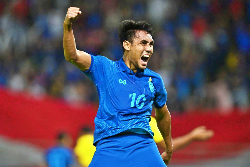 Đè bẹp Malaysia, báo Thái Lan tự hào vì 1 điều - Bóng Đá