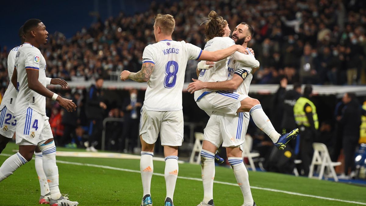 5 điểm nhấn Real 2-0 Atletico: Thay đổi chóng mặt; Ramos - Varane chỉ còn là quá khứ - Bóng Đá