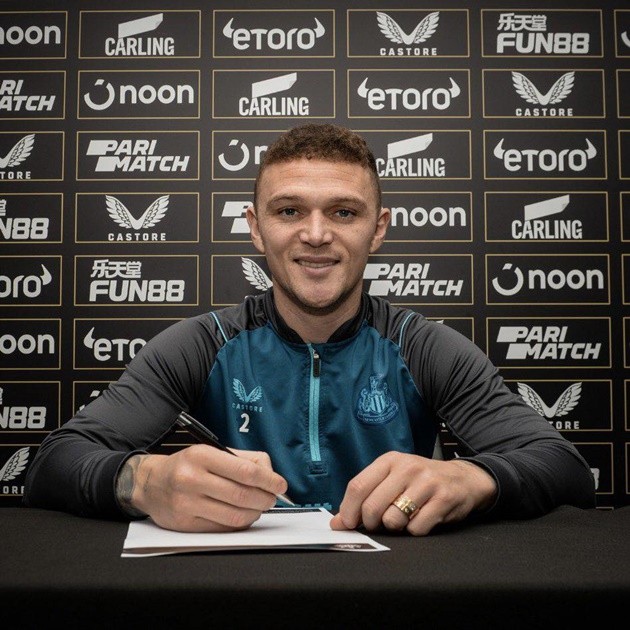 Official, confirmed. Newcastle confirm that Kieran Trippier - Bóng Đá
