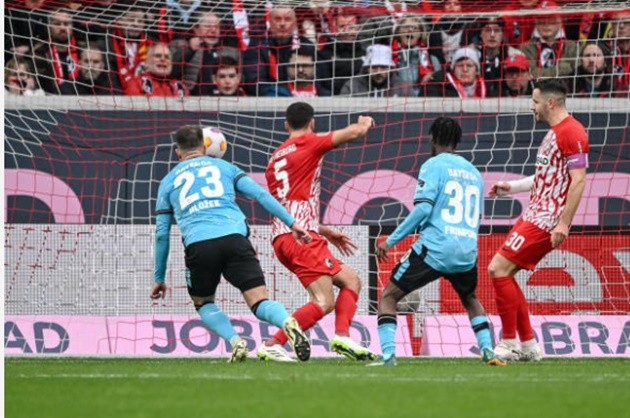 Rượt đuổi nghẹt thở, Leverkusen tái lập khoảng cách với Bayern - Bóng Đá