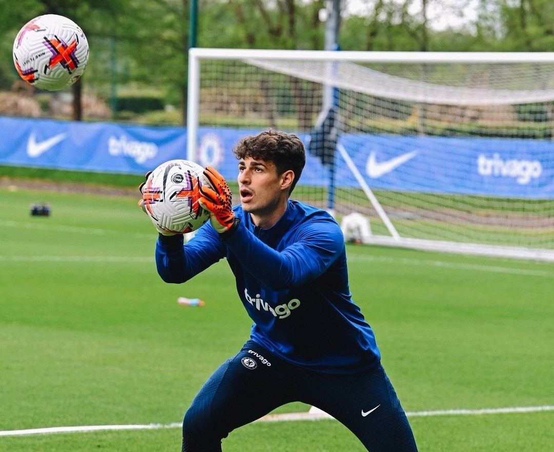 Frank Lampard triệu cầu thủ U14 lên tập cùng đội một Chelsea - Bóng Đá