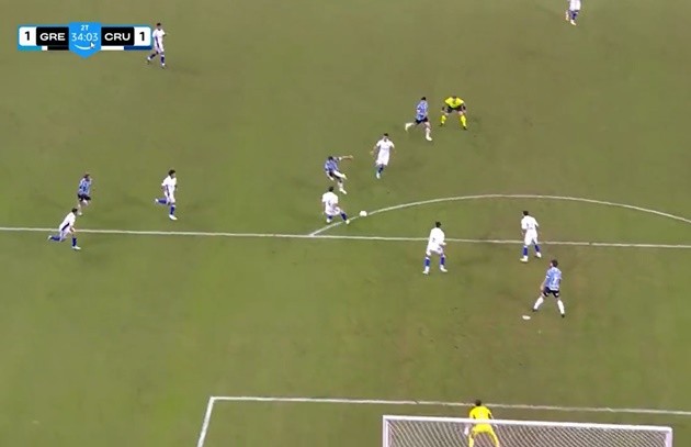 Suarez lập siêu phẩm - Bóng Đá