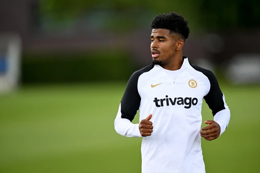 Phản ứng của HLV Pochettino ở buổi tập đầu tại Chelsea - Bóng Đá