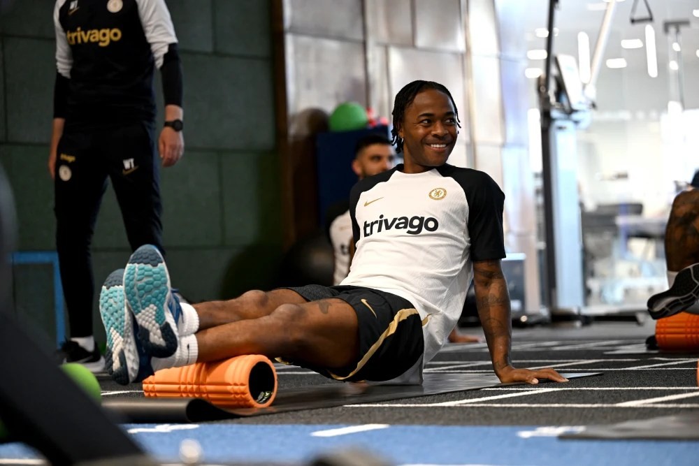 Phản ứng của HLV Pochettino ở buổi tập đầu tại Chelsea - Bóng Đá