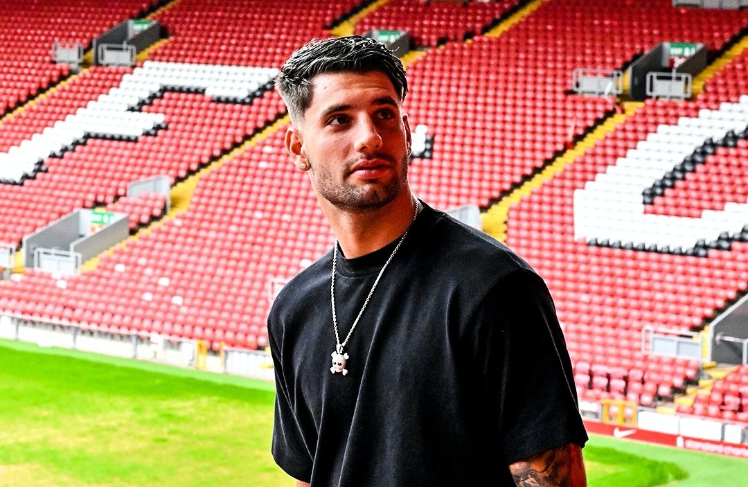 Liverpool công bố tân binh và chốt luôn số áo - Bóng Đá