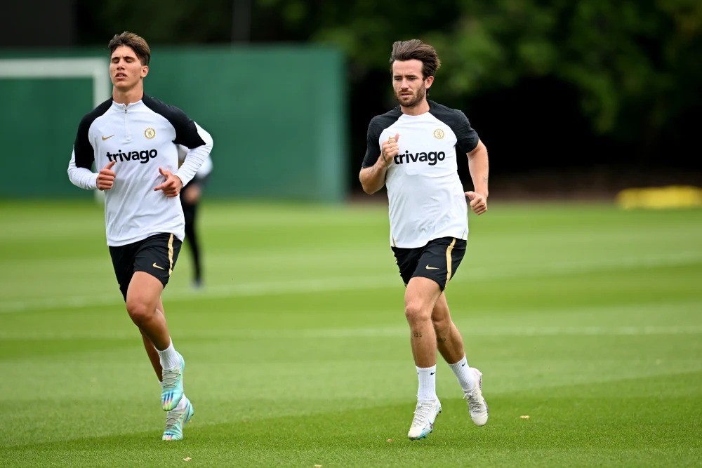 Phản ứng của HLV Pochettino ở buổi tập đầu tại Chelsea - Bóng Đá