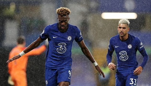Gary Neville compares Tammy Abraham to Liverpool star after Chelsea's win over West Ham - Bóng Đá