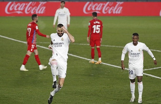 Real vs Granada - Bóng Đá