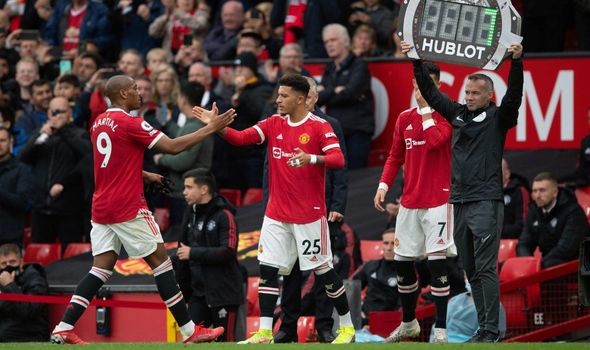 Bước ngoặt xuất hiện, cơ hội cho Van de Beek cứu lấy sự nghiệp ở M.U - Bóng Đá